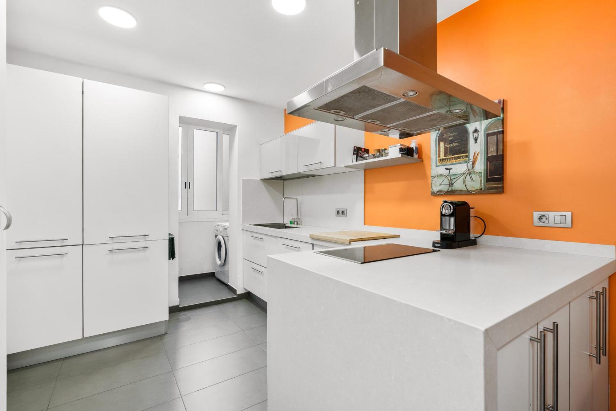 Appartement For Couples, Families And Groups, Center